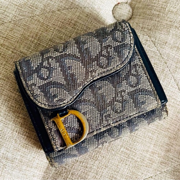 Christian Dior wallet - Picture 1 of 10